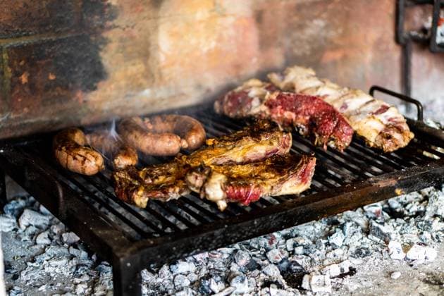 the traditional and most famous argentinian barbecue Córdoba, Cordoba, Argentina R_SIIZ23032171-1157193-01