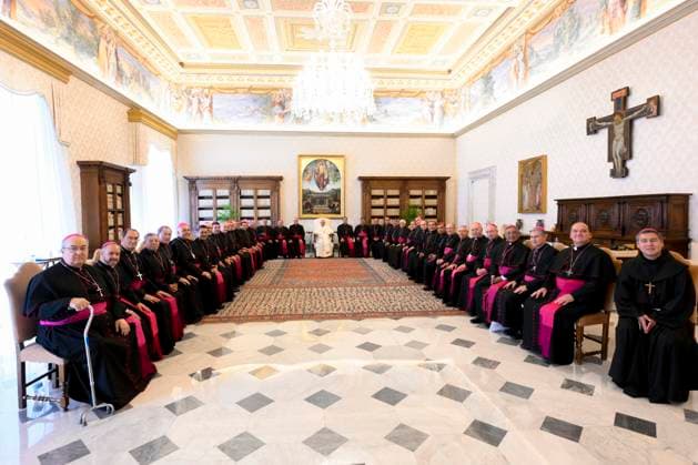 Italy, Rome, Vatican, 2023 4 27. Pope Francis receives in audience the Bishops of Mexico on Ad Limina Apostolorum Visit to the Vatican Photograph by Vatican Media Catholic Press Photo . RESTRICTED TO EDITORIAL USE - NO MARKETING - NO ADVERTISING CAMPAIGNS.  Copyright: xVaticanxMediai cppx xipa-agency.x xVaticanxMediax IPA_IPA37563656