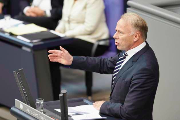 Angela Merkel gives a Government statement at the German Parlament Berlin, germany. 27th June, 2013. Angela Merkel gives a Government statement on the issue of the past G8 summit and on the forthcoming European Council 27 and 28 June in Brussels at the German Parliament in Berlin. Picture: Juergen Trittin (Green), Chairman of the Green parliamentary group, speaking to the parlament after the Government statement of Angela Merkel (CDU), German Chancellor. Copyright: xZoonar.com ReynaldoxPaganellix 4830252