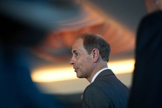 April 27, 2023, VANCOUVER, BC, CANADA: Prince Edward, Duke of Edinburgh, addresses the crowd after presenting Duke of Edinburgh Gold Awards of Achievement to youth, in Vancouver, on Thursday, April 27, 2023. VANCOUVER CANADA - ZUMAc35_ 20230427_zaf_c35_103 Copyright: xDarrylxDyckx