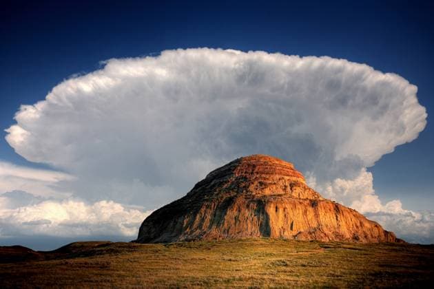 Castle Butte in Big Muddy Valley of Saskatchewan Copyright: xMarkxDuffyx xDesignxPicsx , 30607013 Copyright: MarkxDuffyx xDesignxPics 30607013