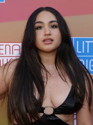 Pasadena Playhouse presents opening night performance of A Little Night Music Featuring: Mikaela Celeste Where: Pasadena, California, United States When: 30 Apr 2023 Credit: Faye s Vision Cover Images Copyright: xx 52670056 EDITORIAL USE ONLY. NOT FOR USE BY NEWSPAPERS BASED IN THE UK.