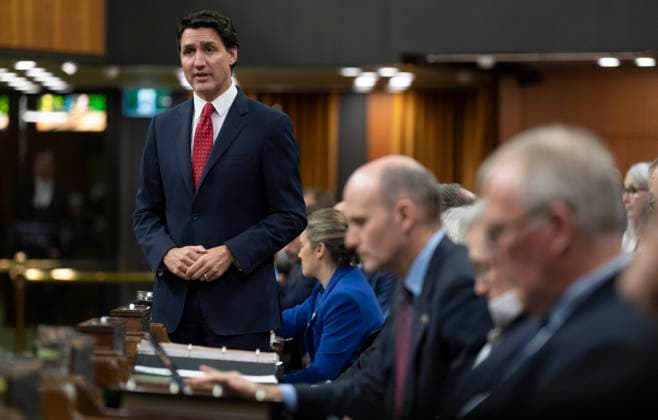 May 1, 2023, Ottawa, ON, Canada: Prime Minister Justin Trudeau rises during Question Period, in Ottawa, Monday, May 1, 2023. Ottawa Canada  - ZUMAc35_ 20230501_zaf_c35_053 Copyright: xAdrianxWyldx