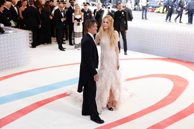 (L-R)Keith Urban and Nicole Kidman arrive on the red carpet for The Met Gala at The Metropolitan Museum of Art celebrating the opening of Karl Lagerfeld: A Line of Beauty in New York City on Monday, May 1, 2023.  NYP202305012909 JOHNxANGELILLO