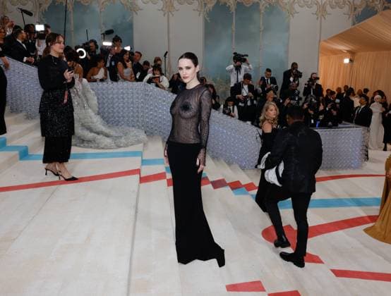Rachel Brosnahan arrives on the red carpet for The Met Gala at The Metropolitan Museum of Art celebrating the opening of Karl Lagerfeld: A Line of Beauty in New York City on Monday, May 1, 2023.  NYP20230501242 JOHNxANGELILLO