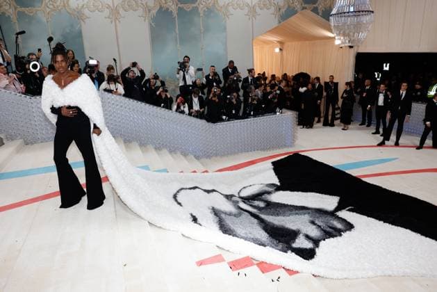 Jeremy Pope arrives on the red carpet for The Met Gala at The Metropolitan Museum of Art celebrating the opening of Karl Lagerfeld: A Line of Beauty in New York City on Monday, May 1, 2023.  NYP20230501272 JOHNxANGELILLO