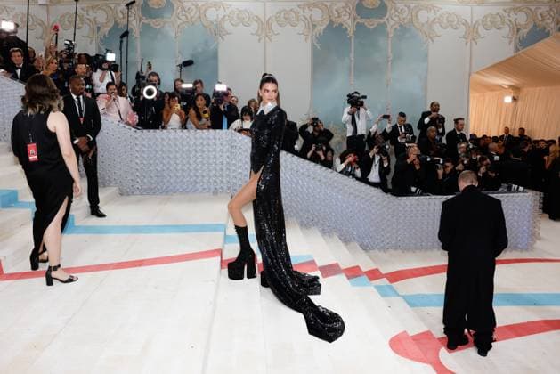 Kendall Jenner arrives on the red carpet for The Met Gala at The Metropolitan Museum of Art celebrating the opening of Karl Lagerfeld: A Line of Beauty in New York City on Monday, May 1, 2023.  NYP20230501311 JOHNxANGELILLO