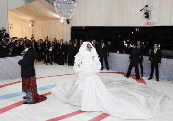 Rihanna and A$AP Rocky arrive on the red carpet for The Met Gala at The Metropolitan Museum of Art celebrating the opening of Karl Lagerfeld: A Line of Beauty in New York City on Monday, May 1, 2023.  NYP202305018008 JOHNxANGELILLO