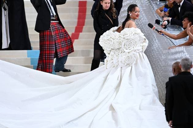 May 1, 2023, New York, New York, USA: The Metropolitan MuseumÃ¢â‚¬â ¢s annual Met Gala honoring Karl Lagerfeld brings out crowds on the carpet as well as in the street. Here Rihanna is the last arrive on the carpet with ASAP Rocky. (Photo Andrea RENAULT Zuma Press) New York USA - ZUMAg115 20230501_zaf_g115_024 Copyright: xAndreaxRenaultx