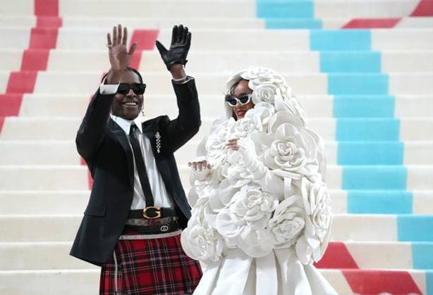 May 1, 2023, New York, NY, USA: A$AP ROCKY and RIHANNA attend the Metropolitan Museum Costume Institute Gala Celebrating Ã¢â‚¬oeKarl Lagerfeld:A Line of BeautyÃ¢â‚¬Â,.Outside arrivals.The Metropolitan Museum of Art,.New York City..May 1, 2023. New York USA - ZUMAms4_ 20230501_zaf_ms4_040 Copyright: xSoniaxMoskowitzxGordonx