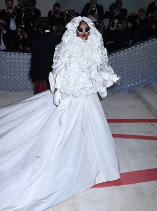 May 2, 2023, New York, New York, USA: Rihanna attends the 2023 Met Gala Celebrating Karl Lagerfeld: A Line of Beauty at Metropolitan Museum of Art in New York. New York USA - ZUMAp281 20230502_zea_p281_002 Copyright: xPhotoxImagexPressx