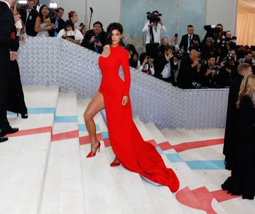 Kylie Jenner arrives on the red carpet for The Met Gala at The Metropolitan Museum of Art celebrating the opening of Karl Lagerfeld: A Line of Beauty in New York City on Monday, May 1, 2023.  NYP202305012303 JOHNxANGELILLO