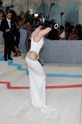 Aubrey Plaza arrives on the red carpet for The Met Gala at The Metropolitan Museum of Art celebrating the opening of Karl Lagerfeld: A Line of Beauty in New York City on Monday, May 1, 2023.  NYP202305012864 JOHNxANGELILLO