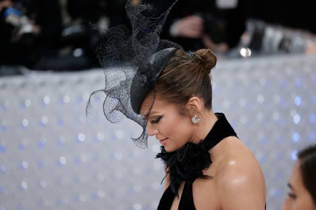 Jennifer Lopez arrives on the red carpet for The Met Gala at The Metropolitan Museum of Art celebrating the opening of Karl Lagerfeld: A Line of Beauty in New York City on Monday, May 1, 2023.  NYP202305012705 JOHNxANGELILLO