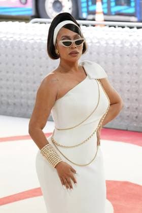 La La Anthony, wearing Sergio Hudson at arrivals for Karl Lagerfeld: A Line of Beauty - The Costume Institute Met Gala - Part 1, The Metropolitan Museum of Art, New York, NY May 1, 2023. Photo By: Kristin Callahan Everett Collection at arrivals for Karl Lagerfeld: A Line of Beauty - The Costume Institute Met Gala - Part 1, The Metropolitan Museum of Art, New York, NY May 1, 2023. Photo By: Kristin Callahan Everett Collection PUBLICATIONXNOTxINxCANxCHNxFRAxITAxJPNxNORxPOLxRUSxESPxUKxUSA