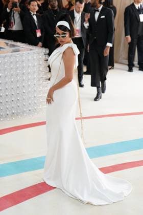 La La Anthony, wearing Sergio Hudson at arrivals for Karl Lagerfeld: A Line of Beauty - The Costume Institute Met Gala - Part 1, The Metropolitan Museum of Art, New York, NY May 1, 2023. Photo By: Kristin Callahan Everett Collection at arrivals for Karl Lagerfeld: A Line of Beauty - The Costume Institute Met Gala - Part 1, The Metropolitan Museum of Art, New York, NY May 1, 2023. Photo By: Kristin Callahan Everett Collection PUBLICATIONXNOTxINxCANxCHNxFRAxITAxJPNxNORxPOLxRUSxESPxUKxUSA