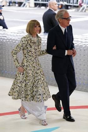 Anna Wintour, Bill Nighy at arrivals for Karl Lagerfeld: A Line of Beauty - The Costume Institute Met Gala - Part 1, The Metropolitan Museum of Art, New York, NY May 1, 2023. Photo By: Kristin Callahan Everett Collection at arrivals for Karl Lagerfeld: A Line of Beauty - The Costume Institute Met Gala - Part 1, The Metropolitan Museum of Art, New York, NY May 1, 2023. Photo By: Kristin Callahan Everett Collection PUBLICATIONXNOTxINxCANxCHNxFRAxITAxJPNxNORxPOLxRUSxESPxUKxUSA