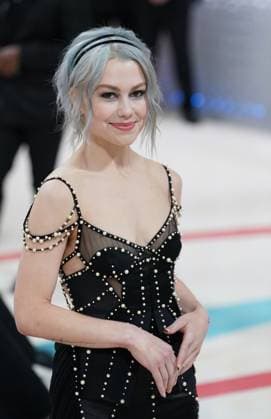 Phoebe Bridgers, wearing Tory Burch at arrivals for Karl Lagerfeld: A Line of Beauty - The Costume Institute Met Gala - Part 1, The Metropolitan Museum of Art, New York, NY May 1, 2023. Photo By: Kristin Callahan Everett Collection at arrivals for Karl Lagerfeld: A Line of Beauty - The Costume Institute Met Gala - Part 1, The Metropolitan Museum of Art, New York, NY May 1, 2023. Photo By: Kristin Callahan Everett Collection PUBLICATIONXNOTxINxCANxCHNxFRAxITAxJPNxNORxPOLxRUSxESPxUKxUSA