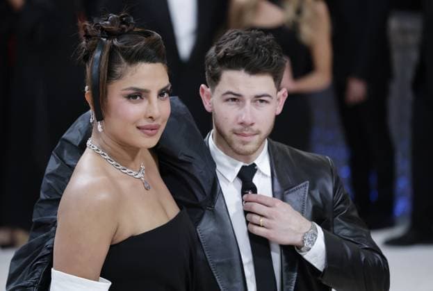 Priyanka Chopra Jonas and Joe Jonas arrive on the red carpet for The Met Gala at The Metropolitan Museum of Art celebrating the opening of Karl Lagerfeld: A Line of Beauty in New York City on Monday, May 1, 2023.  NYP20230501107 JOHNxANGELILLO