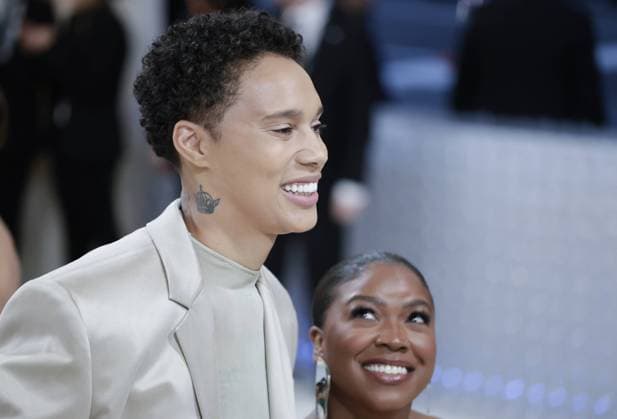 Brittney Griner and Cherelle Griner arrive on the red carpet for The Met Gala at The Metropolitan Museum of Art celebrating the opening of Karl Lagerfeld: A Line of Beauty in New York City on Monday, May 1, 2023.  NYP20230501111 JOHNxANGELILLO
