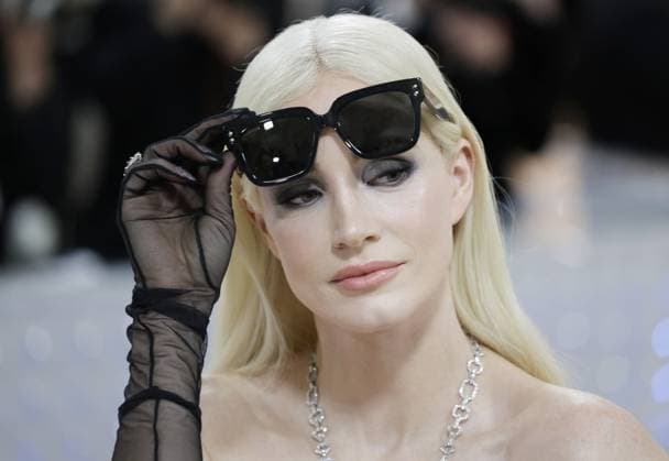 Entertainment Themen der Woche KW18 Entertainment Bilder des Tages Jessica Chastain arrives on the red carpet for The Met Gala at The Metropolitan Museum of Art celebrating the opening of Karl Lagerfeld: A Line of Beauty in New York City on Monday, May 1, 2023.  NYP20230501131 JOHNxANGELILLO