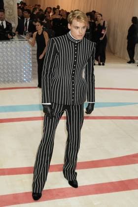 Arrivals for the 2023 Met Gala - Karl Lagerfeld: A Line Of Beauty at the Metropolitan Museum of Art. Featuring: Guest Where: New York, New York, United States When: 01 May 2023 Credit: Jennifer Graylock INSTARimages **Jennifer Graylock-Graylock.com** Copyright: xJenniferxGraylock-Graylock.comx 52672131 EDITORIAL USE ONLY. NOT FOR USE BY NEWSPAPERS BASED IN THE UK.