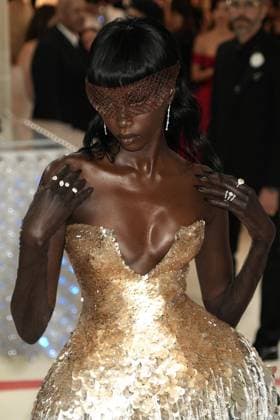 Arrivals for the 2023 Met Gala - Karl Lagerfeld: A Line Of Beauty at the Metropolitan Museum of Art. Featuring: Anok Yai Where: New York, New York, United States When: 01 May 2023 Credit: Jennifer Graylock INSTARimages **Jennifer Graylock-Graylock.com** Copyright: xJenniferxGraylock-Graylock.comx 52672225 EDITORIAL USE ONLY. NOT FOR USE BY NEWSPAPERS BASED IN THE UK.