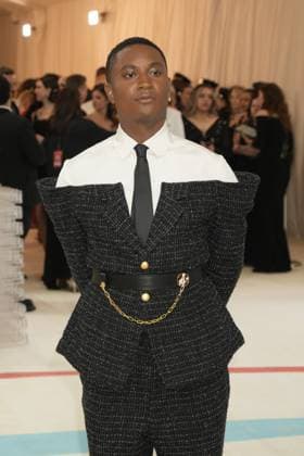Arrivals for the 2023 Met Gala - Karl Lagerfeld: A Line Of Beauty at the Metropolitan Museum of Art. Featuring: Guest Where: New York, New York, United States When: 01 May 2023 Credit: Jennifer Graylock INSTARimages **Jennifer Graylock-Graylock.com** Copyright: xJenniferxGraylock-Graylock.comx 52672337 EDITORIAL USE ONLY. NOT FOR USE BY NEWSPAPERS BASED IN THE UK.