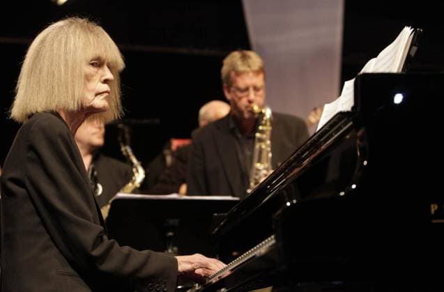 Moers Festival 2012 *** NUR FÜR REDAKTIONELLE ZWECKE *** EDITORIAL USE ONLY ***<p>Am Sonntag, 27.05.2012, fand im Schlosspark in Moers die 41.Ausgabe des Moers Festival statt. Auf dem Foto ist Carla Bley -La Lecom Francaise- zu sehen. Jazzfestival, Moers Festival, Konzert, Festival, Musik, Jazz, Open-Air, Deutschland NRW Moers Copyright: ThorstenxLindekamp *** Moers Festival 2012 *** ONLY FOR EDITORIAL PURPOSE *** EDITORIAL USE ONLY *** P on Sunday, 27 05 2012, found at Castle Park in Moers the 41 Edition of Moers Festival instead of at the Photo is Carla Bley La Lecom Francaise to see Jazz Festival, Moers Festival, Concert, Festival, Music, Jazz, Open Air, Germany NRW Moers Copyright ThorstenxLindekamp Copyright: ThorstenxLindekamp docnrwhugopicture47577770 EDITORIAL USE ONLY