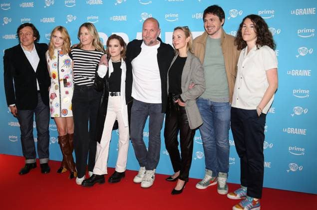 Entertainment Themen der Woche KW18 Entertainment Bilder des Tages Premiere du film La Graine en presence de Stacy Martin Guillermo Guiz Stephanie Van Vyve Eloise Lang Francois Damiens Pauline Mauroux et Marie Papillon au Pathe Wepler CELEBRITIES: AVP La Graine - Paris - 03 05 2023 JonathanRebboah Panoramic  PESRK24022012