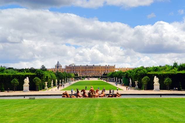 Simmer view of Versailles palace and gardens, France. Copyright: xElenaxElisseevax xDesignxPicsx , 30743542 Copyright: ElenaxElisseevax xDesignxPics 30743542