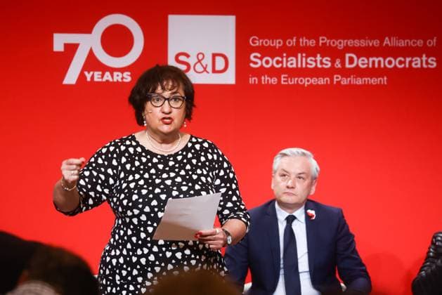 News Themen der Woche KW18 News Bilder des Tages EU Socialists And Democrats Meeting In Krakow, Poland Zita Gurmai, a member of the Hungarian Socialist Party and Robert Biedron, S&D MEP, attend the Socialists and Democrats in the European Parliament congress in Krakow, Poland on May 3rd, 2023. During the special external Group meeting members of S&D adopted a proposal for an EU Charter of Women™s Rights, a flagship project ahead of the European elections in 2024. Krakow Poland  Copyright: xBeataxZawrzelx originalFilename: zawrzel-eusocial230503_npKiu.jpg