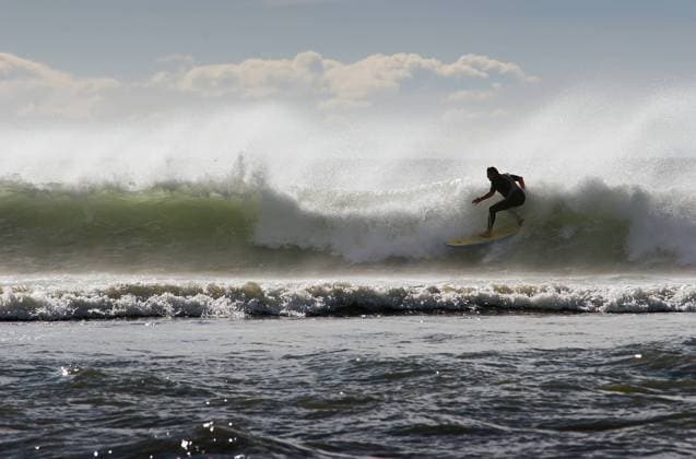 Surfing the break at Haumoana Beach, Hawke s Bay, New Zealand Copyright: xAndyxHeywardx xDesignxPicsx , 30798284 Copyright: AndyxHeywardx xDesignxPics 30798284
