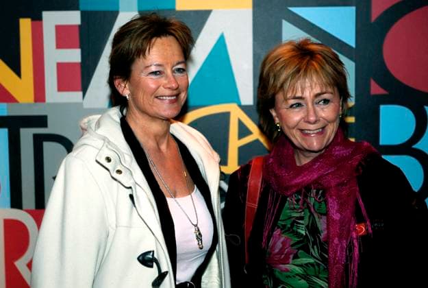 STOCKHOLM 20080225 Kulturministern Lena Adelsohn Liljeroth (t v) och justitieminister Beatrice Ask vid galapremiären pa filmen Himlens Hjärta pa Rival i Stockholm. STOCKHOLM SVERIGE x10050x *** STOCKHOLM 20080225 Minister of Culture Lena Adelsohn Liljeroth left and Minister of Justice Beatrice Ask at the gala premiere of the movie Himlens Hjärta at Rival in Stockholm STOCKHOLM SWEDEN x10050x  Copyright: xPONTUSxLUNDAHLx xTTx GALAPREMIÄR HIMLENS HJÄRTA