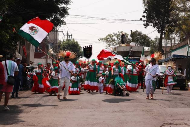 Commemoration of the Battle of Puebla May 05, 2023 in Mexico City, Mexico: Inhabitants of the Penon de los Banos neighborhood, take part during the 93th parade to commemorate the Battle of Puebla on May 5, 1862, it has been declared Intangible Cultural Heritage by the United Nations Educational, Scientific and Cultural Organization (UNESCO). On May 5, 2023 in Mexico City, Mexico. (Photo by Carlos Santiago Eyepix Group) Copyright: xCarlosxSantiagox xEyepixxGroupx CS202305056269