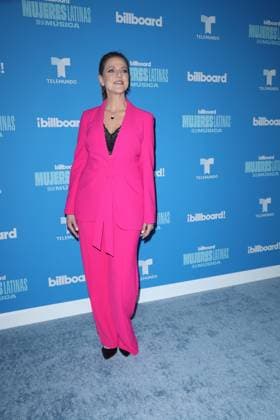 Signal Ratner-Arias arrives on the red carpet at the Inaugural Latin Women in Music award show at the Watsco Center, University of Miami in Miami Florida on Saturday, May 6, 2023. The Billboard Telemundo red carpet and show will air Sunday, May 7, 2023 at 9 PM 8 CT on Telemundo and Universo.  MIA20230506141 GARYxIxROTHSTEIN
