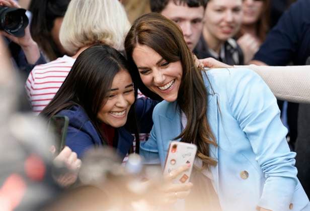 Entertainment Themen der Woche KW18 Entertainment Bilder des Tages . 07 05 2023. Windsor, United Kingdom. Prince William and Kate Middleton, the Prince and Princess of Wales, visit a Coronation Big Lunch event on The Long Walk in Windsor, United Kingdom.  xPoolx xi-Imagesx IIM-24358-0015