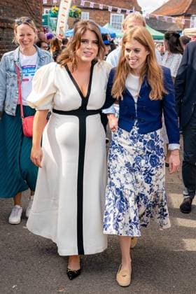 Bilder des Jahres 2023, Entertainment 05 Mai Entertainment Themen der Woche KW18 Entertainment Bilder des Tages . 07 05 2023. Chalfont St Giles, United Kingdom. Princess Eugenie and Princess Beatrice attend the Coronation Big Lunch in Chalfont St Giles, Buckinghamshire, United Kingdom.  xPoolx xi-Imagesx IIM-24358-0037
