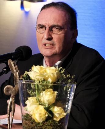 07 05 2023 xkhx Kassel Award Kassel Literature Prize for grotesque humor to writer Gerhard Henschel Image shows award winner writer Gerhard Henschel KH
