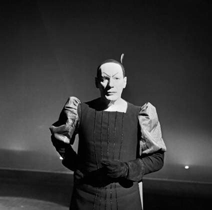 Faust Faust, Spielfilm nach dem Stück von Johann Wolfgang von Goethe, Deutschland 1960, Regie: Peter Gorski, Darsteller: Gustaf Gründgens, Hamburg Copyright: Kindermann Nur redaktionelle Nutzung. Editorial usage only. KIN_7401001442 EDITORIAL USE ONLY