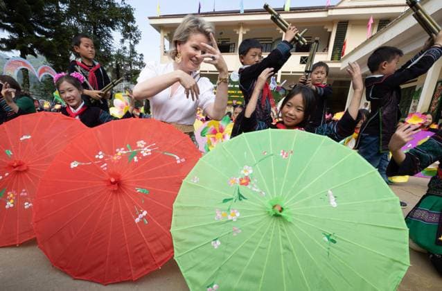 Bilder des Jahres 2023, Entertainment 05 Mai Entertainment Themen der Woche KW19 Queen Mathilde of Belgium pictured during a visit to the Ham Rong preschool and primary school, during a royal mission to Vietnam, in Ham Rong Commune, Vietnam, Wednesday 10 May 2023. The mission is organized by UNICEF Belgium in collaboration with the local employees of UNICEF Vietnam. The Queen s visit to Vietnam focuses on UNICEF s work to close educational gaps and increase opportunities for the most vulnerable children and adolescents in the hardest-to-reach rural areas.  BENOITxDOPPAGNE 67025863