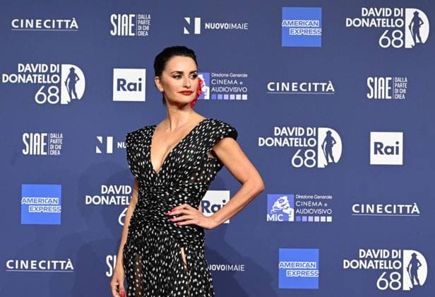 Entertainment Bilder des Tages May 10, 2023, Roma, Italia: Spanish actress Penelope Cruz during the photocall on the occasion of the 2023 David di Donatello award ceremony at the Rai Italian Television studios in in Rome, Italy, 10 May 2023. ANSA CLAUDIO PERI Roma Italia - ZUMAa110 20230510_zaf_a110_091 Copyright: xClaudioxPerix
