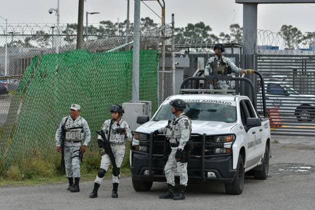 Mexiko, mögliche Freilassung von Hector Luis Palma -Eindrücke vom Hochsicherheitsgefängnis Altiplano May 10, 2023 Almoloya de JuoÂ¡rez , Mexico : Elements of the National Guard and military guarded the surroundings of the Federal Center for Social Readaptation No. 1 El Altiplano , due to the possibility of the release of drug trafficker Ho ctor Luis El GoÂ¼ero Palma. on May 10, 2023 in Almoloya de JuoÂ¡rez, Mo xico. Almoloya de Juarez Mexico - ZUMAe321 20230511_zia_e321_003 Copyright: xArturoxHernandezx