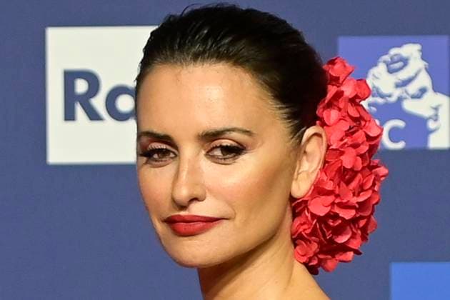May 10, 2023, Rome, Italy: Penelope Cruz attends the red carpet of Premi Davide di Donatello 2023 at CinecittÃ Lumina Studios. Rome Italy - ZUMAs197 20230510_zaa_s197_475 Copyright: xMarioxCartellix