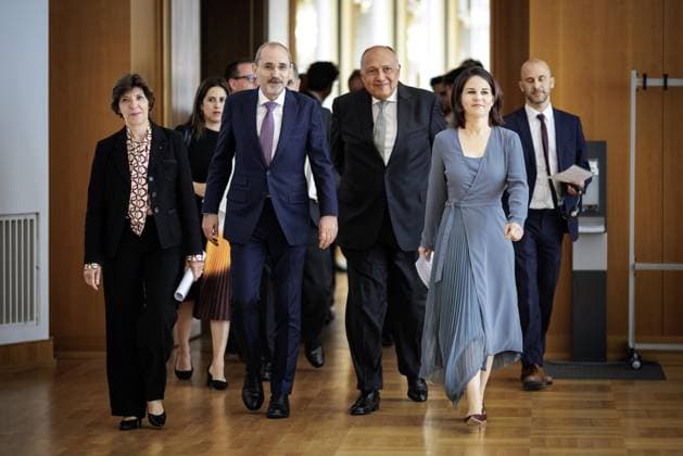Situation in the Middle East Conflict Annalena Baerbock, German Foreign Minister, Invites to Cloverleaf Meeting in Berlin Pictured here on the way to a press conference after the joint talks L R Catherine Colonna, Foreign Minister of France, Ayman Safadi , Foreign Minister of Jordan, Sameh Shoukry, Foreign Ministe Copyright: xJaninexSchmitz photothek.dex