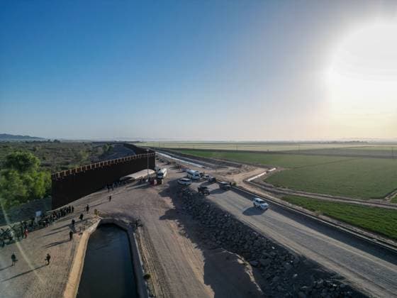 YUMA, AZ - MAY 11: Migrants seen set to cross the border at Cocopah Indian Reservation before Title 42 is set to end at 11:59pm allowing all migrants to apply for asylum after the three-year COVID-era health ban. Yuma, Arizona on May 11, 2023. Copyright: xDeeCeexCarterx