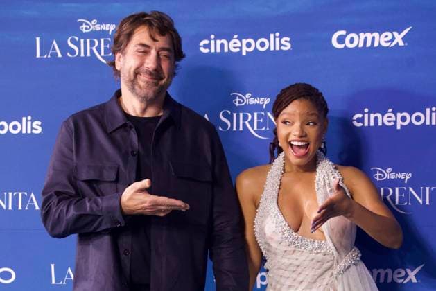 May 11, 2023, Mexico City, Mexico: Actor Javier Bardem and actress Halle Bailey attend the red carpet of The little Mermaid film premiere at Toreo Parque Central. on May 11, 2023 in Mexico City, Mexico. Mexico City Mexico - ZUMAe321 20230512_zia_e321_031 Copyright: xJulianxLopezx