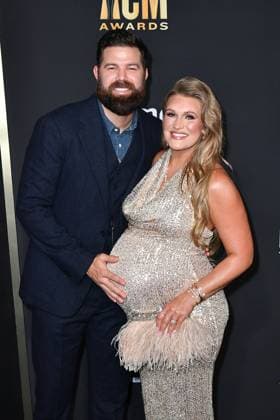 May 11, 2023, Frisco, TX, USA: Jordan Davis, Kristen Davis attend the 58th Academy Of Country Music Awards at The Ford Center at The Star on May 11, 2023 in Frisco, Texas. Frisco USA - ZUMAs181 20230511_zea_s181_092 Copyright: xCaseyxFlaniganx