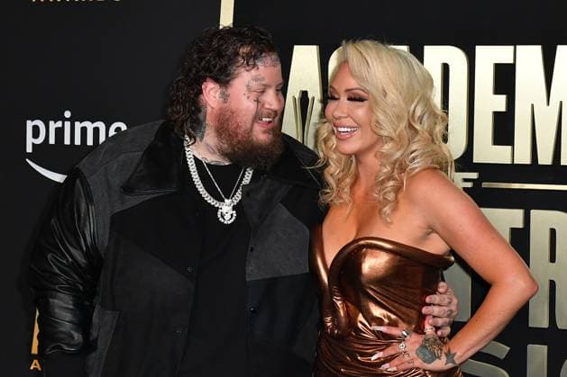 May 11, 2023, Frisco, TX, USA: Jelly Roll, Bunnie Xo attend the 58th Academy Of Country Music Awards at The Ford Center at The Star on May 11, 2023 in Frisco, Texas. Frisco USA - ZUMAs181 20230511_zea_s181_107 Copyright: xCaseyxFlaniganx