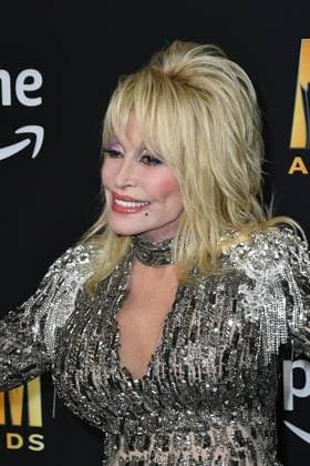 May 11, 2023, Frisco, TX, USA: Dolly Parton attends the 58th Academy Of Country Music Awards at The Ford Center at The Star on May 11, 2023 in Frisco, Texas. Frisco USA - ZUMAs181 20230511_zea_s181_159 Copyright: xCaseyxFlaniganx